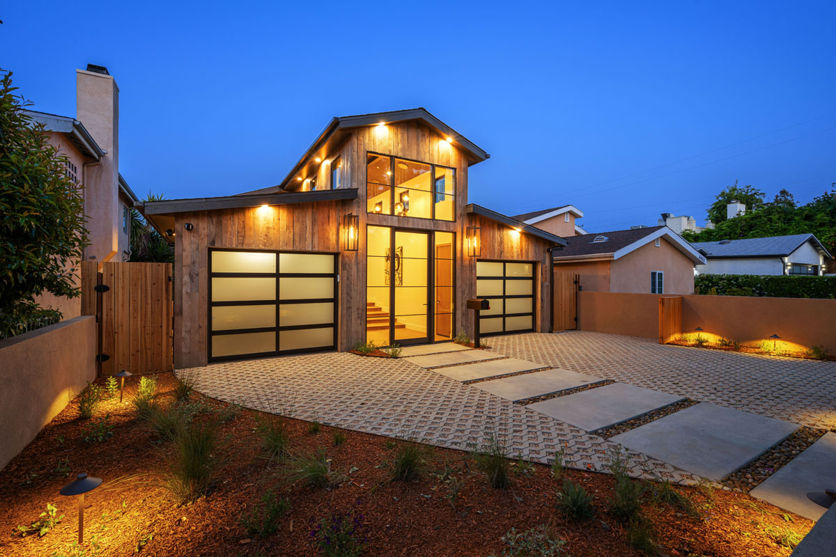 Residential Garage Door